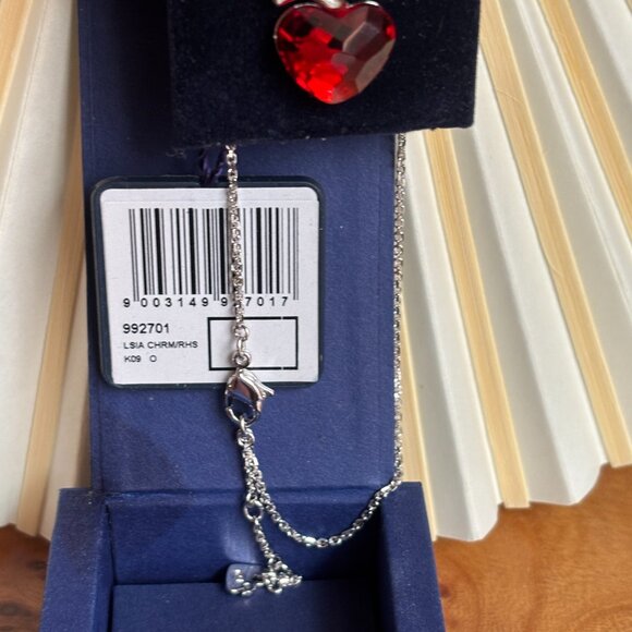 Swarovski Ties of Love pendant necklace with a red heart-shaped crystal. - Picture 8 of 11